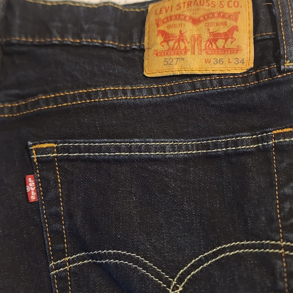 Levi's Men's Dark Blue Bootcut Jeans